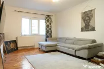 Apartament 2 decomandate, etaj 1 , Pelendava in 1 Mai