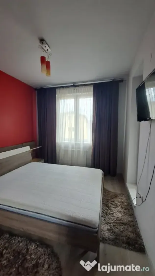 închiriez ap 2 camere