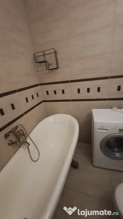 închiriez ap 2 camere