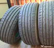 Vând anvelope vară 215/60/R17