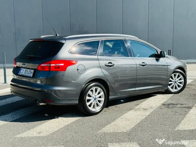 Ford Focus 1.5Benzina/TITANIUM/Navi/Inmatriculat/120000km
