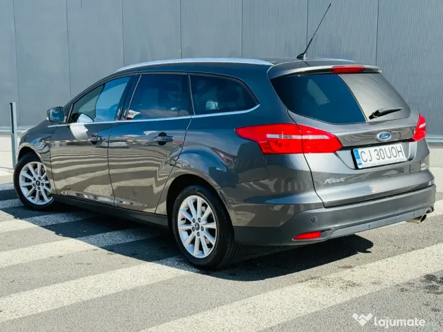 Ford Focus 1.5Benzina/TITANIUM/Navi/Inmatriculat/120000km