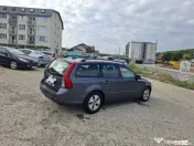 Volvo V50, an 2009, 1.6 motorina = rate cu buletinul 