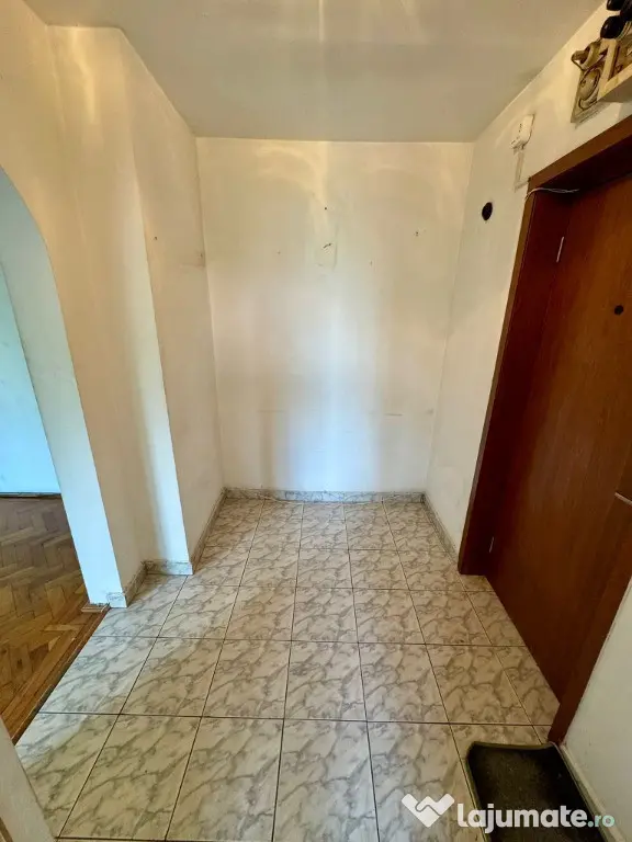 Particular - vand apartament 3 camere / Bd Alex Obregia
