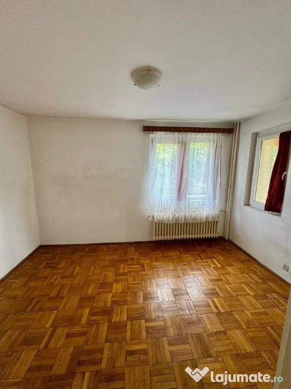 Particular - vand apartament 3 camere / Bd Alex Obregia