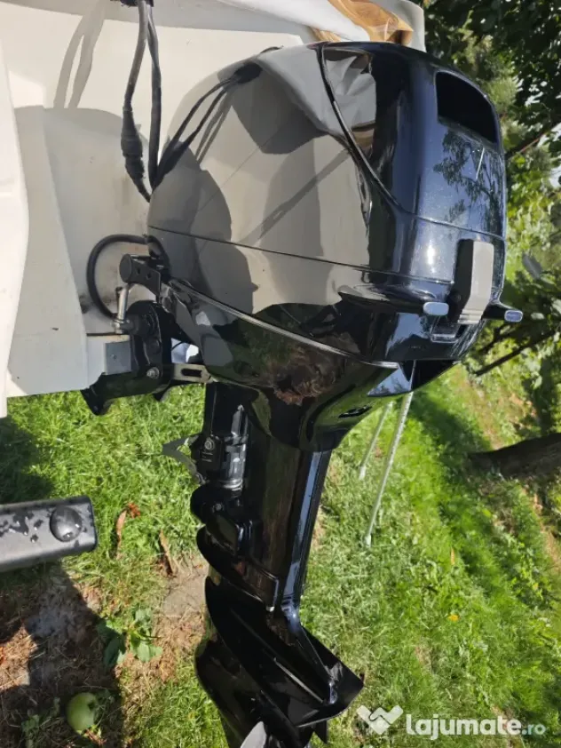 Motor barca Suzuki DT30 30 cai impecabil