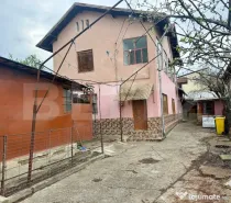 Casa individuala P+1, 137 mp, teren 304 mp, zona Micro 11