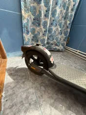 Trotinetă electrică Ninebot by Segway – 10 x 2.125 – cu accesorii