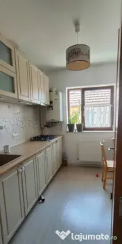 Apartament 2 camere | Parcare + Boxa | Zona Tractorul 