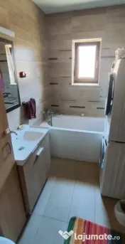 Apartament 2 camere | Parcare + Boxa | Zona Tractorul 