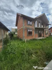 CASA INDIVIDUALA LA ROSU - ZONA EXCELENTA URSENI - ASFALT - 