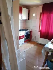 BUCOVINA - 3 CAMERE - 2 BAI - 2 BALCOANE - CENTRALA PROPRIE 