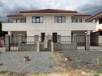 Casa tip duplex de vanzare in Lugoj