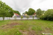 Teren Gavana locatie excelenta langa padure si facilitati... 