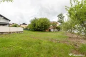 Teren Gavana locatie excelenta langa padure si facilitati... 