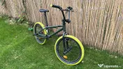 Bicicleta B'twin Wipe 500 20" BMX 