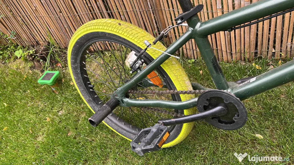 Bicicleta B'twin Wipe 500 20" BMX