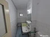Spațiu comercial de închiriat- lângă spitalul Municip... 