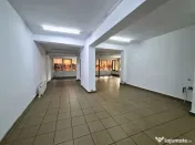 Spațiu comercial de închiriat- lângă spitalul Municip... 