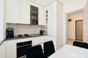 Apartament de 2 camere zona TRACTORUL,Str Nicolae Labis, 