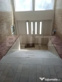Cladire birouri de vanzare, P+2, 1000 mp, Suceava, zona Cent 