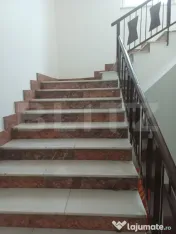 Cladire birouri de vanzare, P+2, 1000 mp, Suceava, zona Cent 