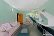 Apartament cu 2 camere de închiriat în zona Piata Spita...