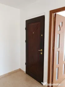 Apartament 3 camere, cartier Rovine