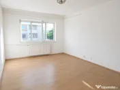 Apartament 3 camere - cartier Rovine 