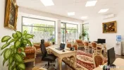 SPATIU COMERCIAL STRADAL l VITRINA 15 M l FLOREASCA