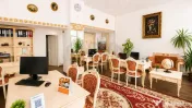 SPATIU COMERCIAL STRADAL l VITRINA 15 M l FLOREASCA