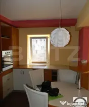 Apartament, 3 camere, 70 mp, zona strazii Plopilor! 