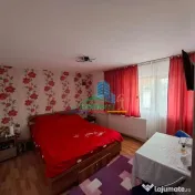 Casa în inima Focșaniului - liniște, confort și tot o... 