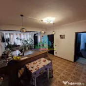 Casa în inima Focșaniului - liniște, confort și tot o... 