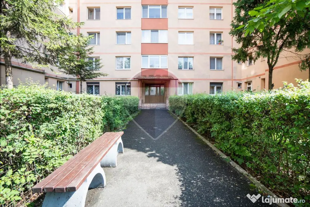 Apartament decomandat cu 2 camere Astra - L .C. Babes - C...