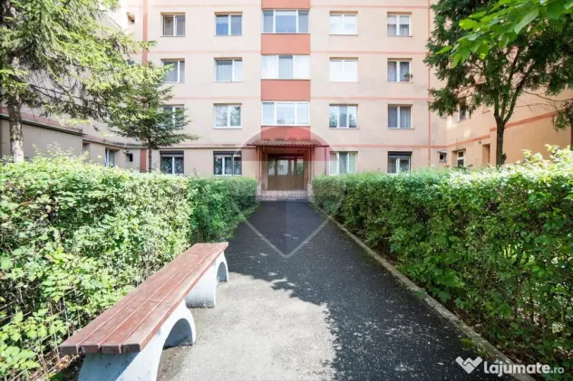 Apartament decomandat cu 2 camere Astra - L .C. Babes - C...