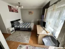 Garsonieră 27mp , mobilată și utilată, cu boxa și loc d