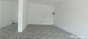 Spatiu Comercial cu 3 usi din sticla si vitrine mari - Elisa 