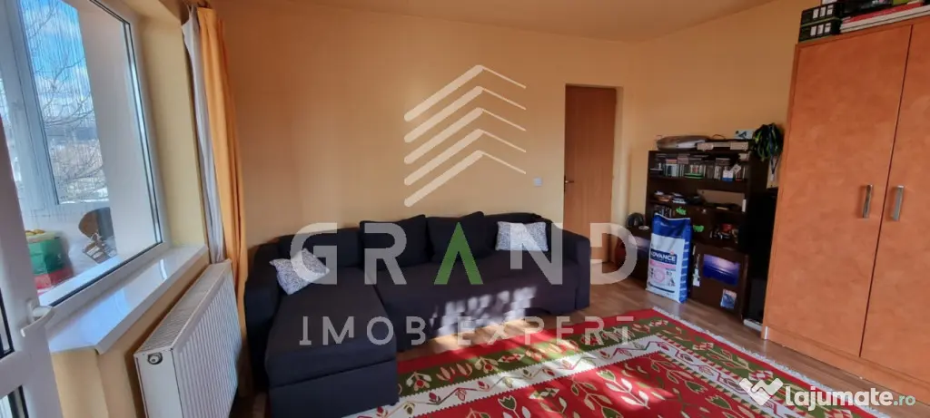 Apartament in vila | 2 camere | Decomandat | Parcare | Curte