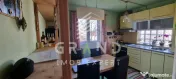 Apartament in vila | 2 camere | Decomandat | Parcare | Curte 