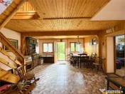 Casa de inchiriat la pret de apartament: Bacel, Chichis 