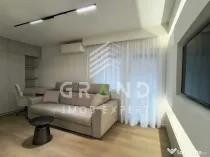 Garsonieră ultracentrală de închiriat–Piața Mihai Vite