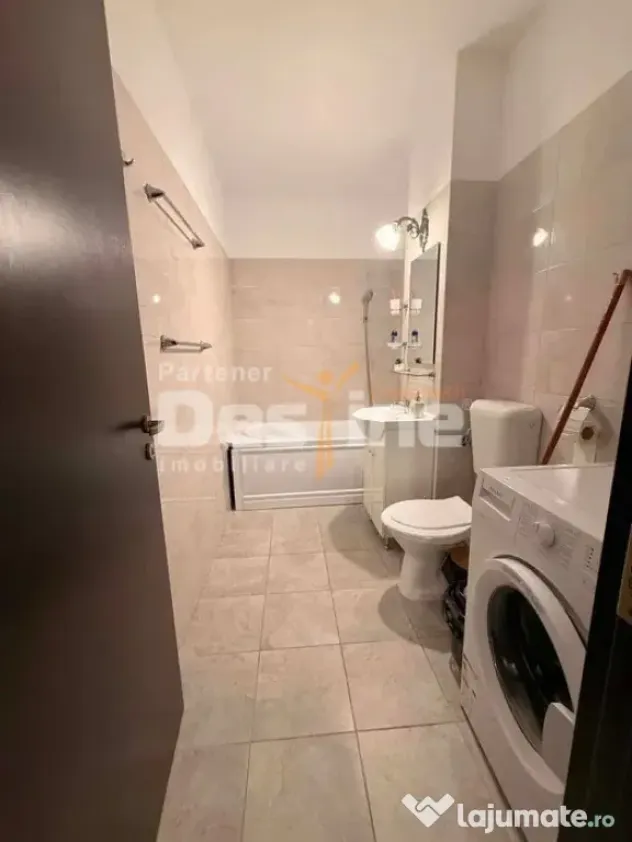 Apartament cu 2 camere decomandat 53 mp, cu loc de parcare i