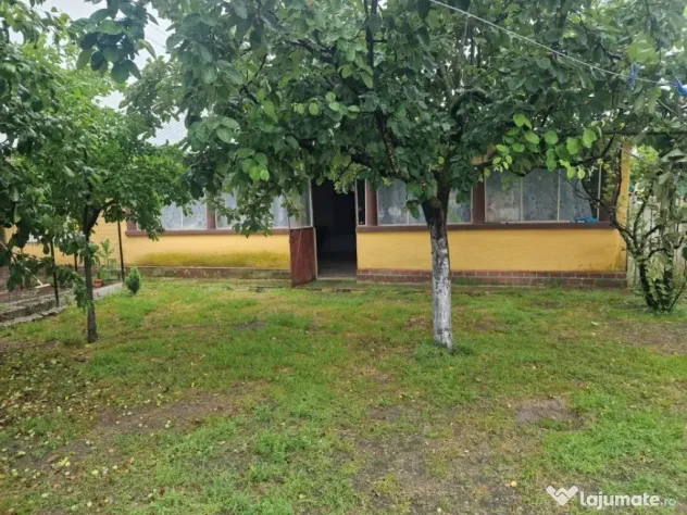 Gospodărie completă și spațioasă -Lunca Corbului- Ci...