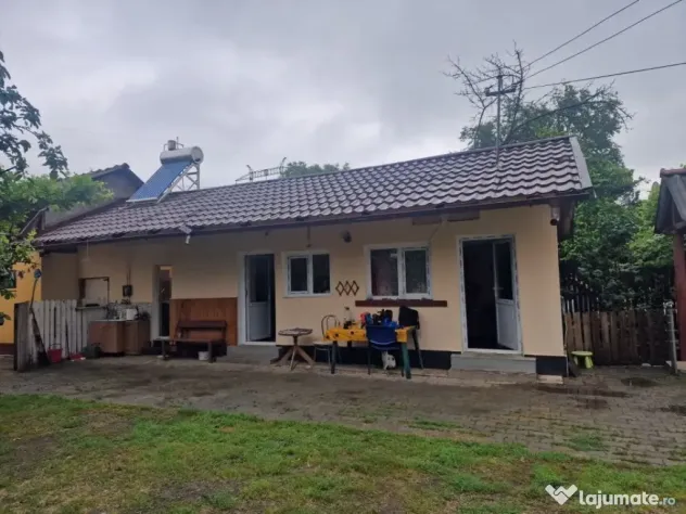 Gospodărie completă și spațioasă -Lunca Corbului- Ci...