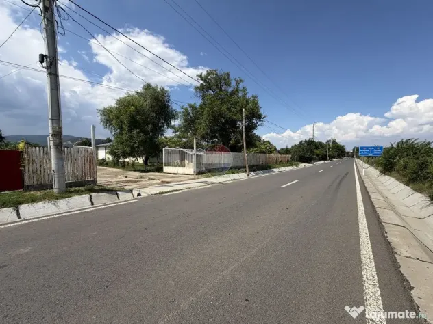 Spațiu industrial la iesirea din Odobesti , intrare Bros...