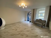 Spatiu comercial 4 camere zona Central Sibiu