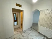 Spatiu comercial 4 camere zona Central Sibiu 