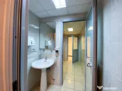 Cladire cu functiuni mixte 