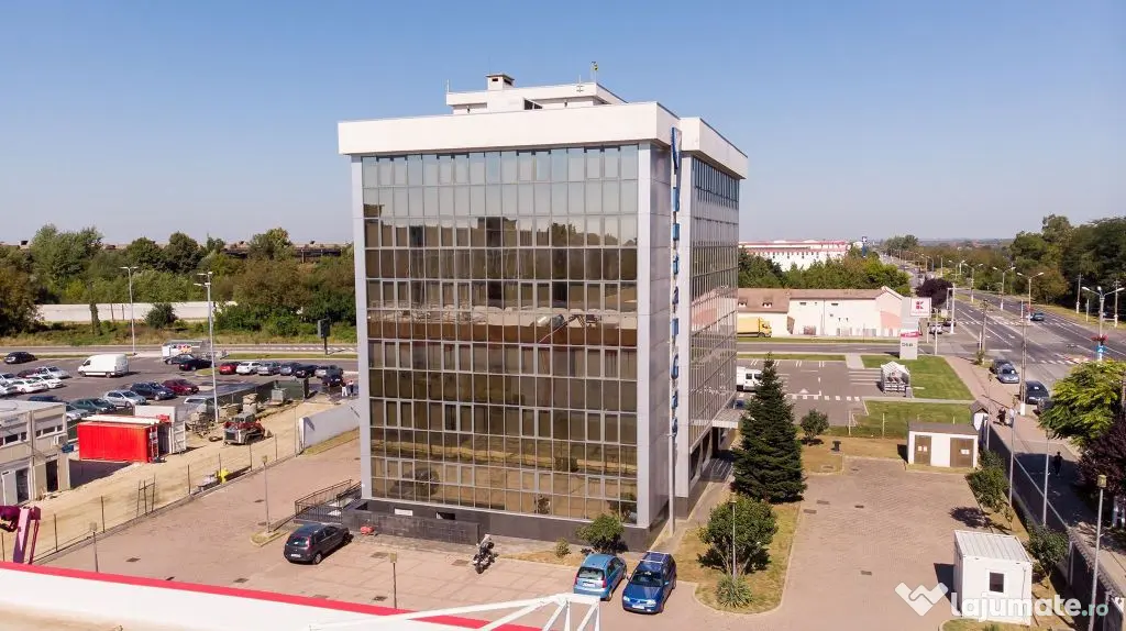 Cladire cu functiuni mixte